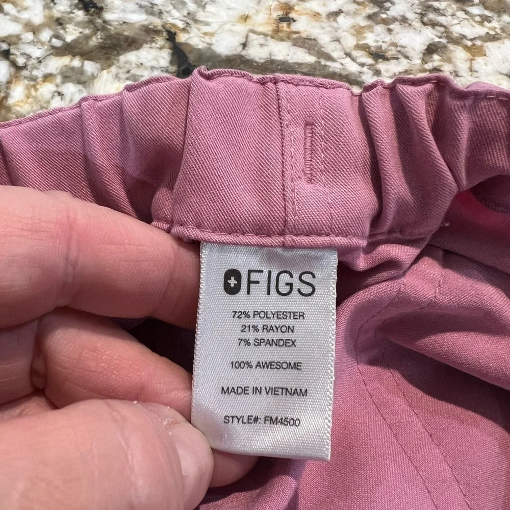 Fig Technical Collection scrub bottom in men’s size XXL. EUC